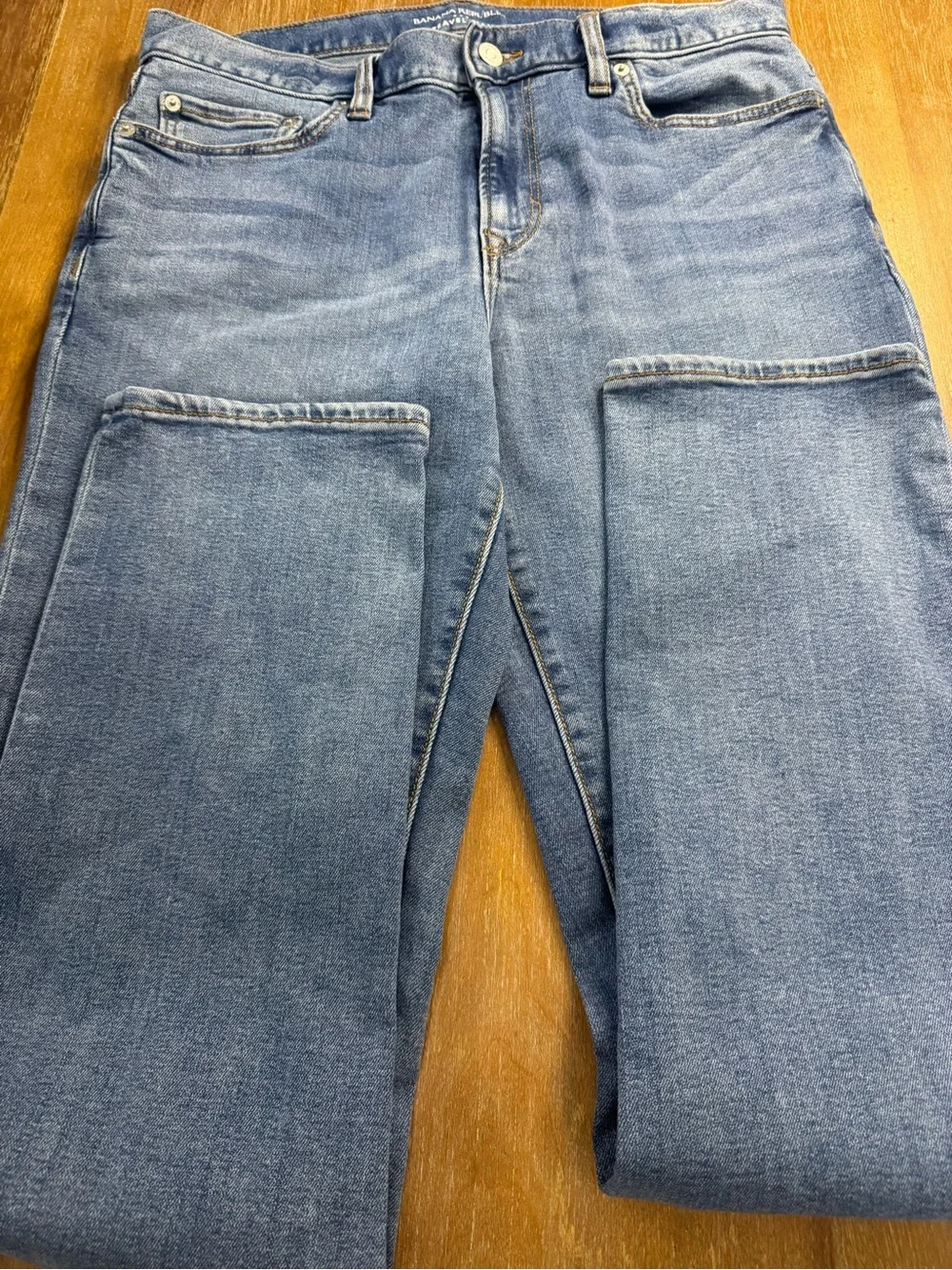 Banana Republic classic straight